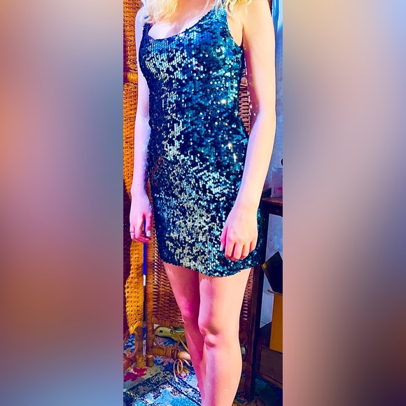 Blue sequin mini dress - Picture 2 of 4
